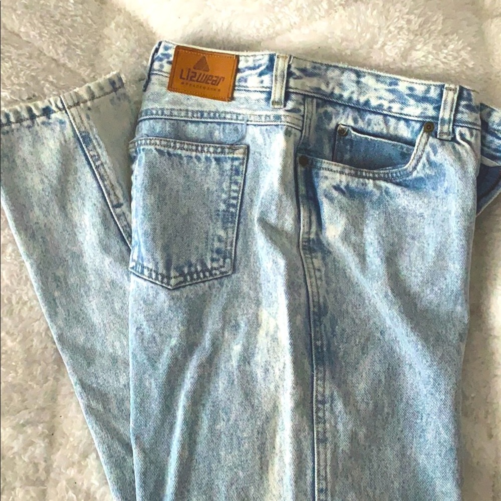 Vintage acid wash lizwear jeans